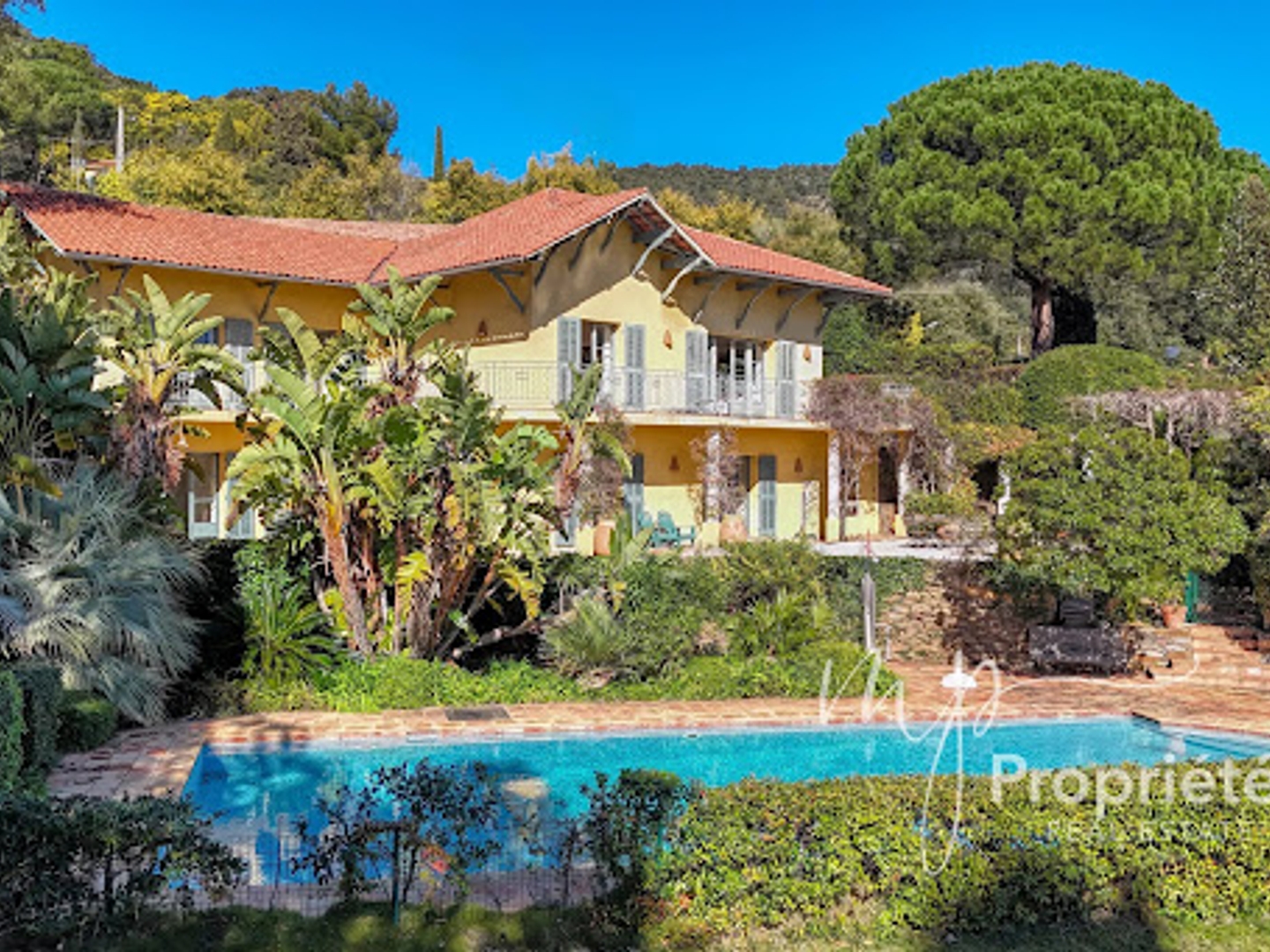 Maison à vendre - 12 pièces - 300m2 - Rayol-Canadel-Sur... (83820)