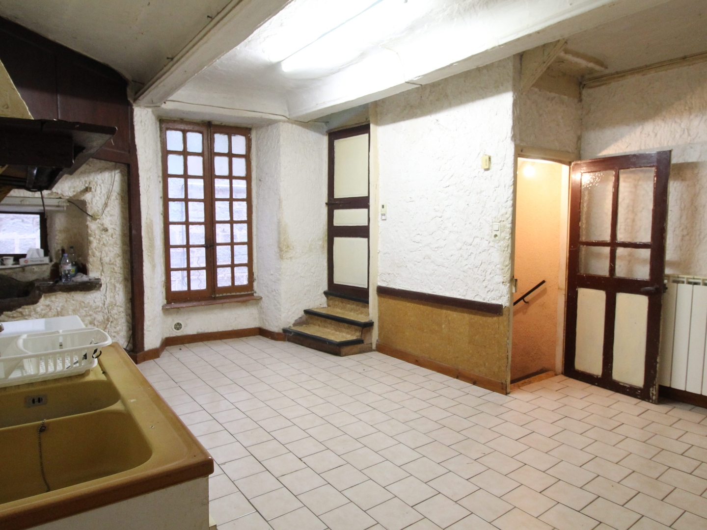 Maison à vendre - 6 pièces - 105m2 - Vabres-L'abbaye (12400)