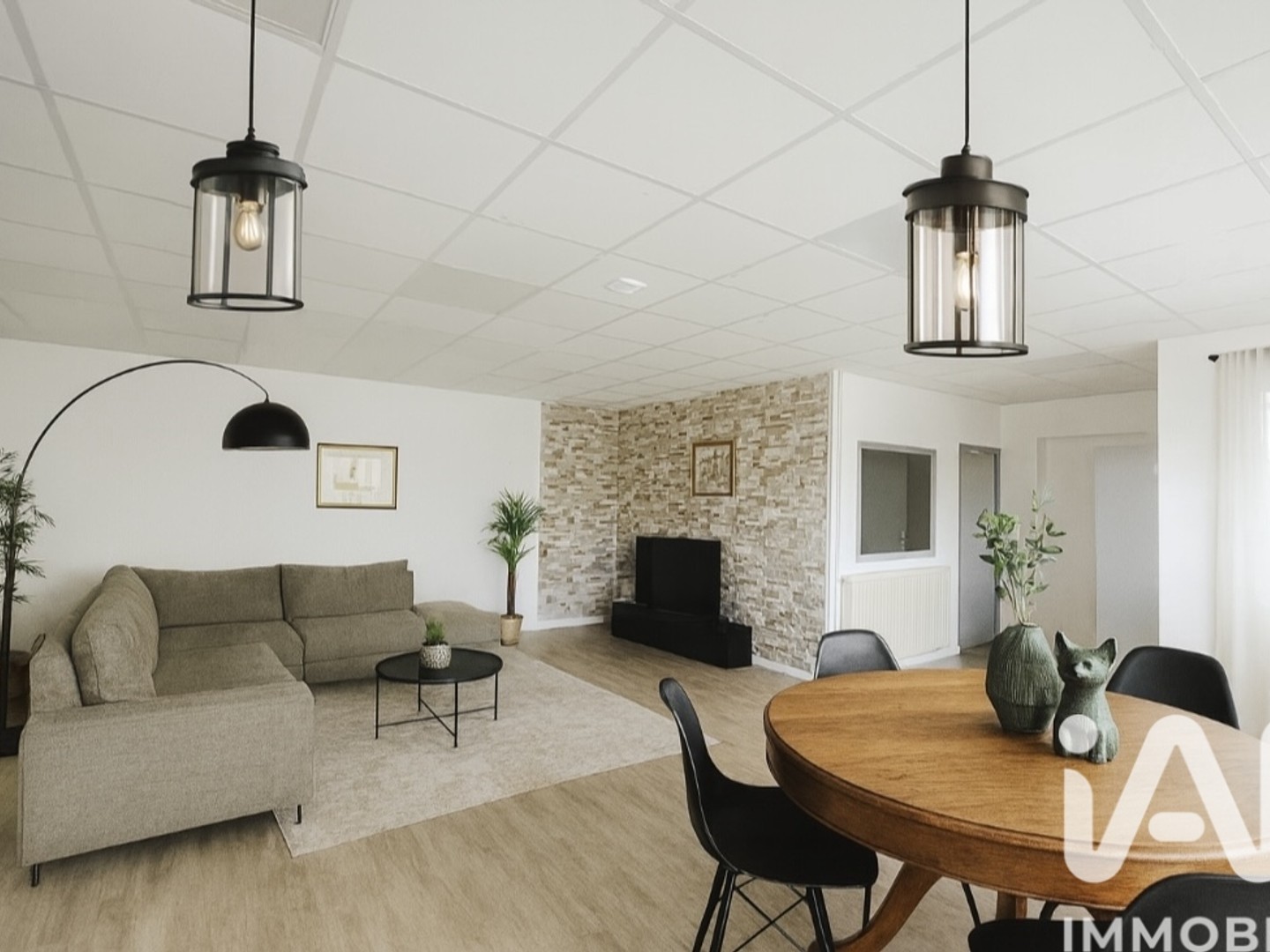 Maison avec appartements 214 m²