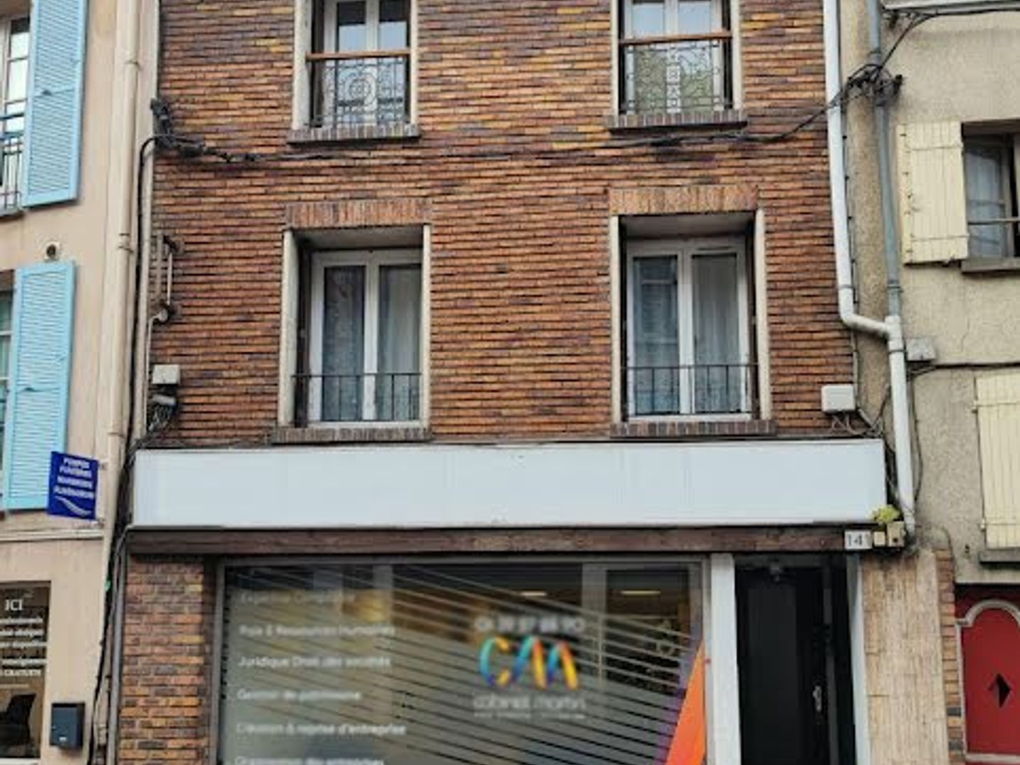 Bureaux 213 m²