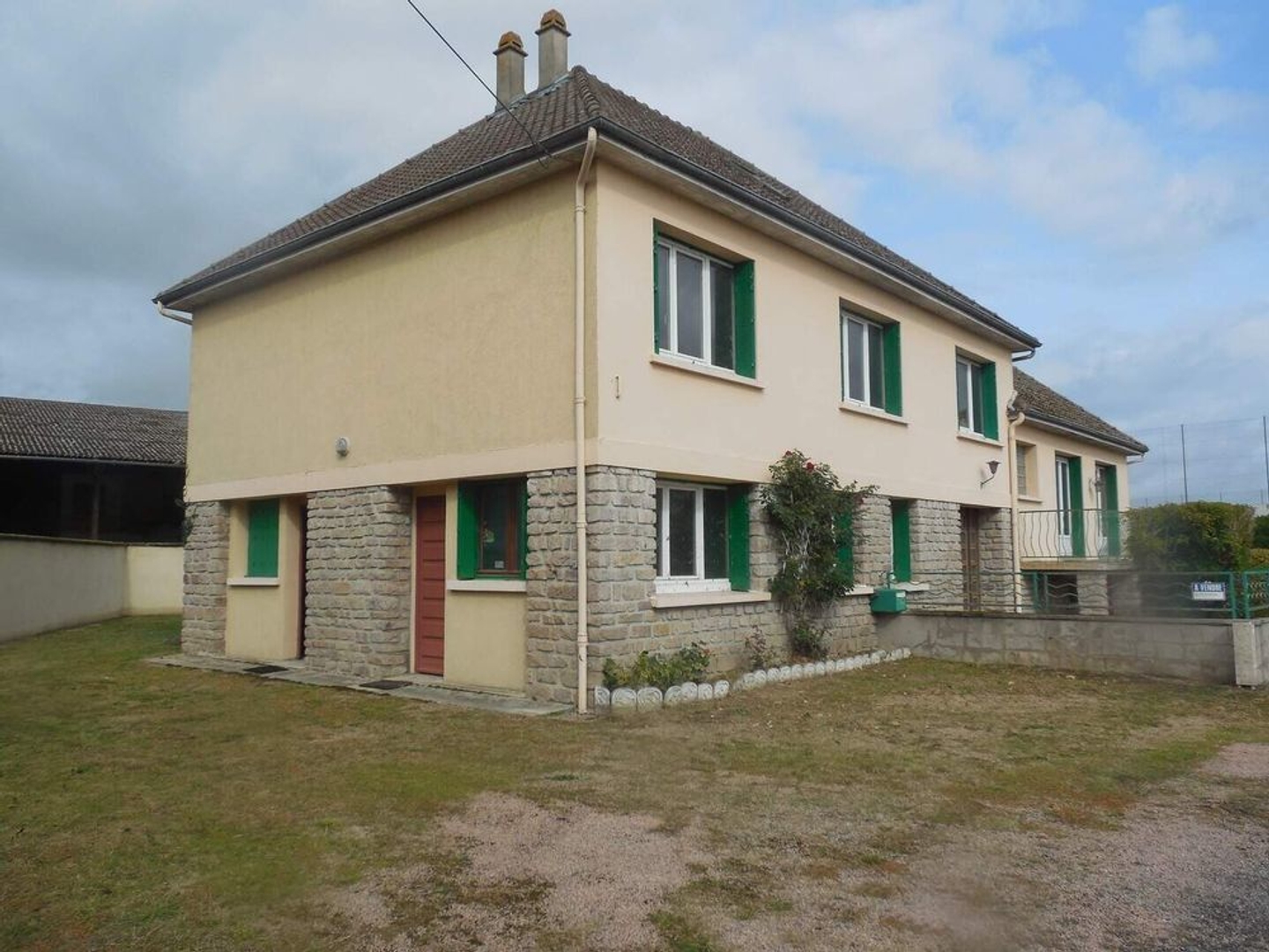 Maison à vendre - 13 pièces - 250m2 - Parsac (23140)
