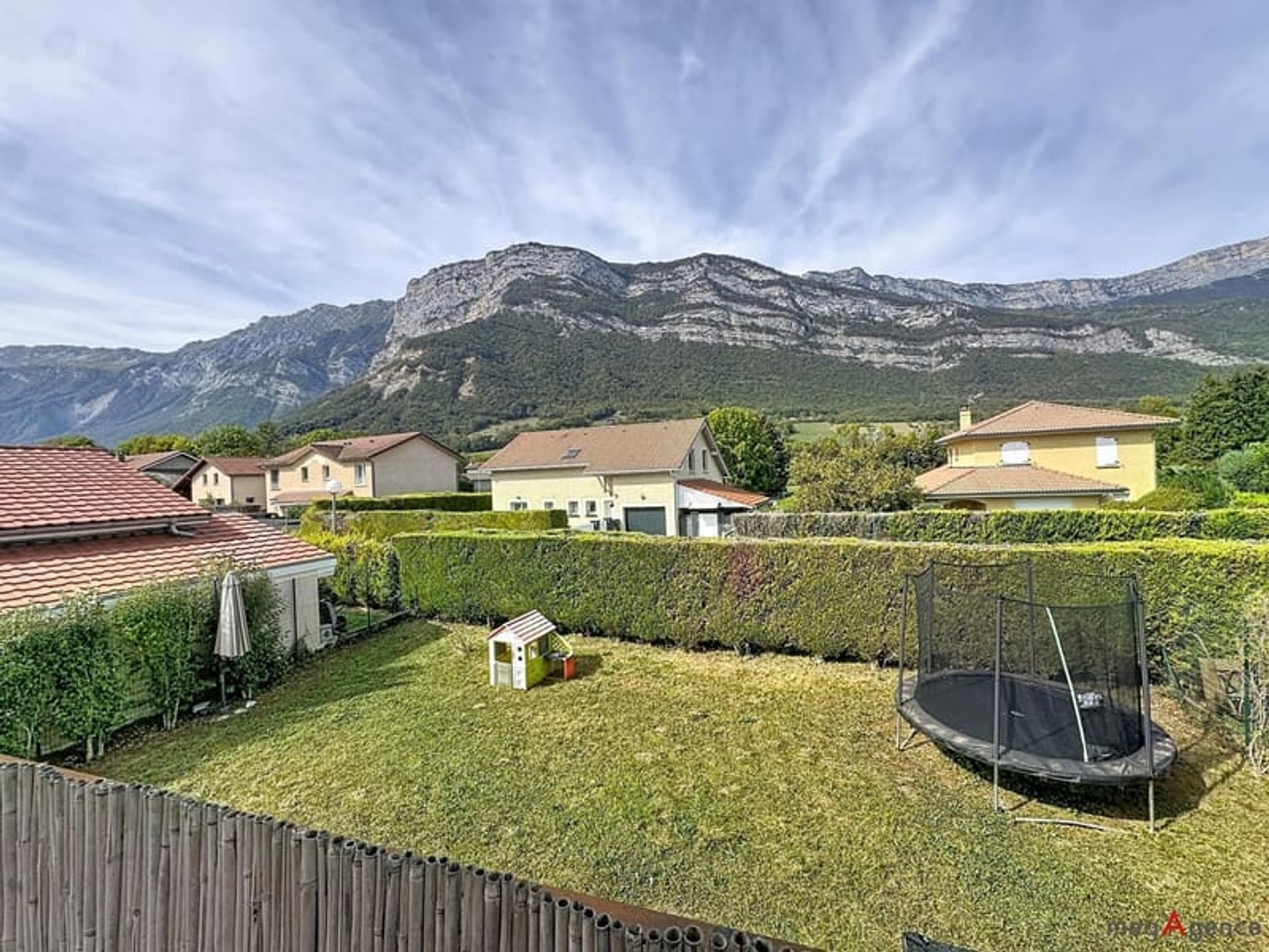 Maison à vendre - 6 pièces - 135m2 - Varces-Allières-E... (38760)