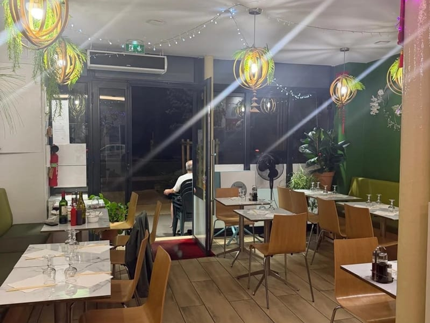 Magasin à vendre - 9 pièces - Ivry-Sur-Seine (94200)