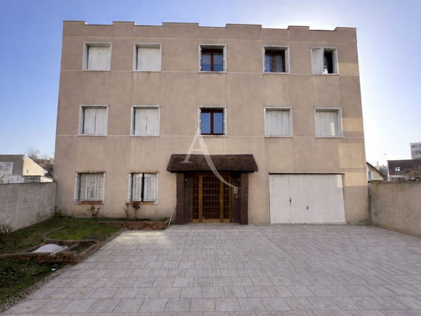 Hôtel 509 m²