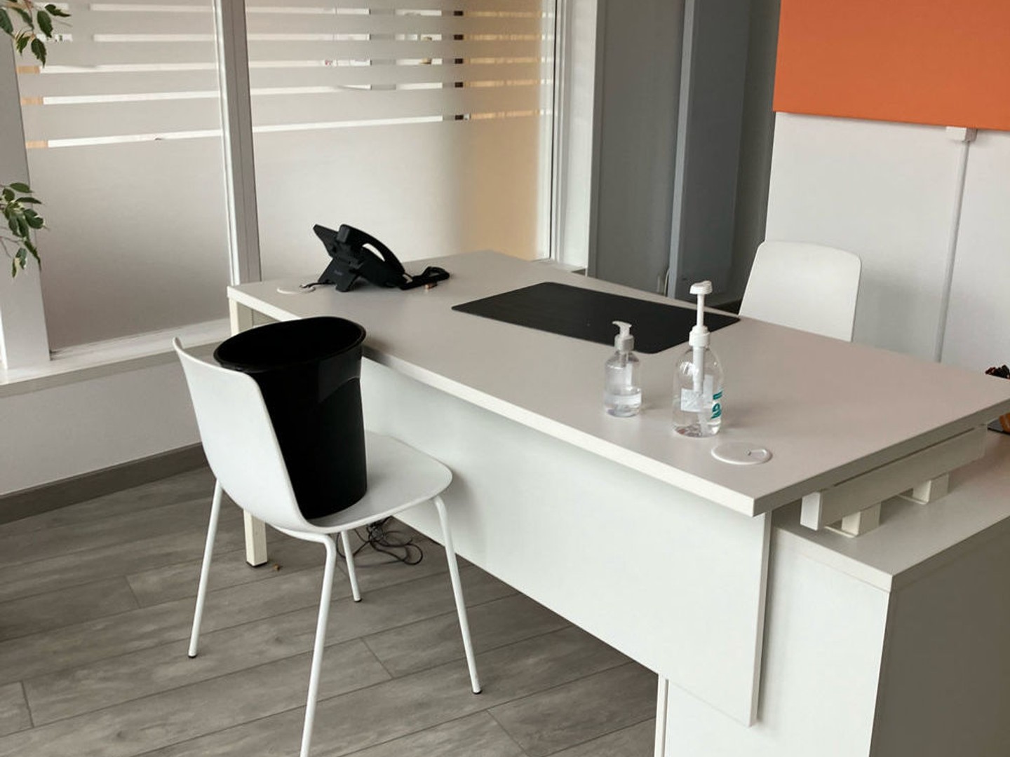 MURS COMMERCIAUX ROYAN