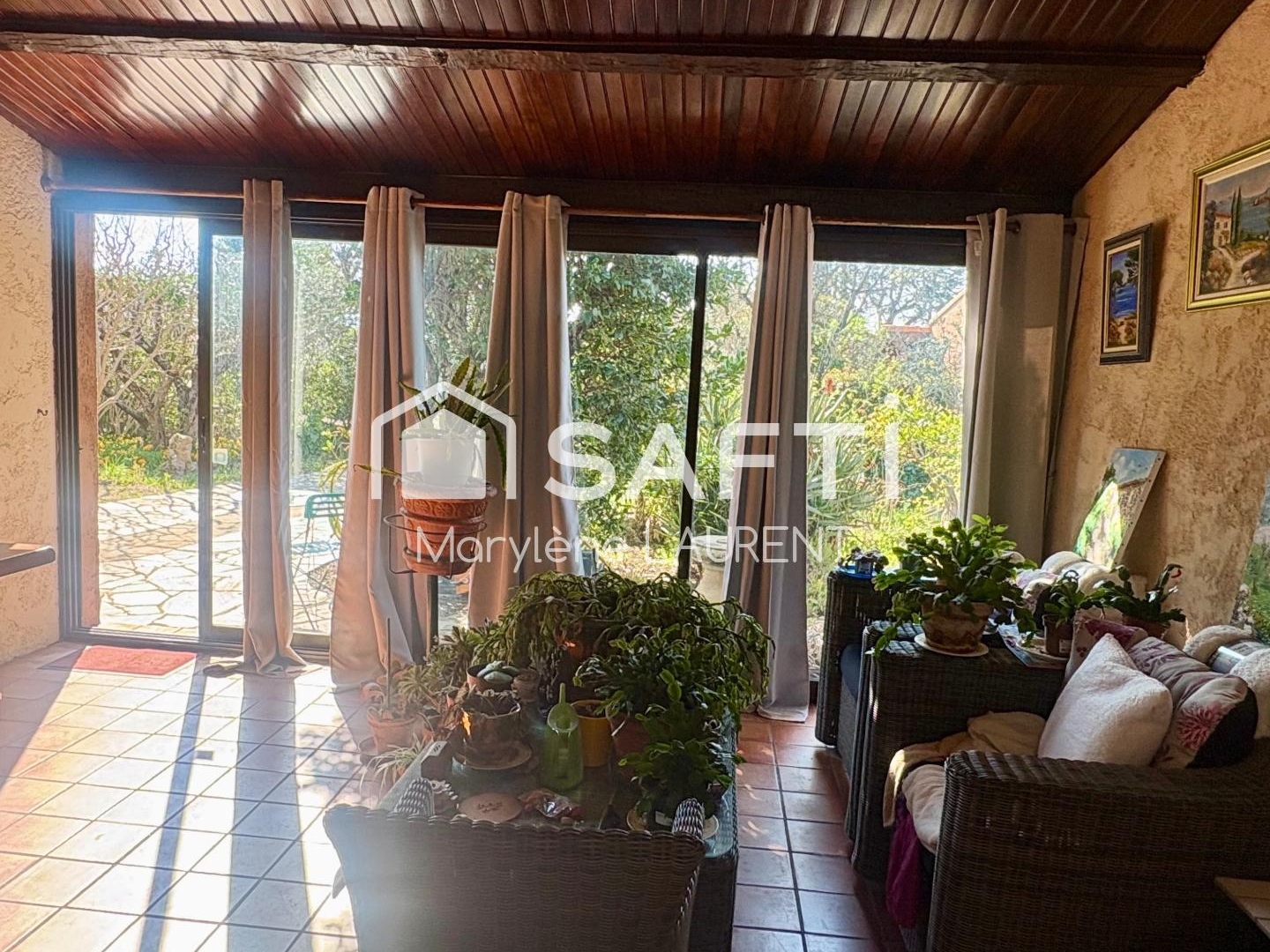 Maison à vendre - 4 pièces - 104m2 - Le Cannet-Des-Maures (83340)