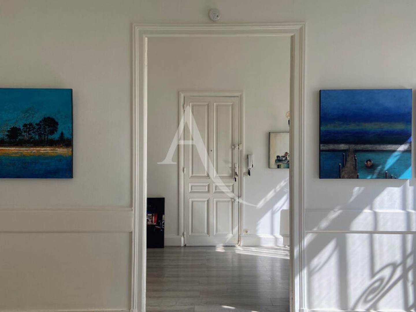 Immeuble commercial 3 pièces 71 m²