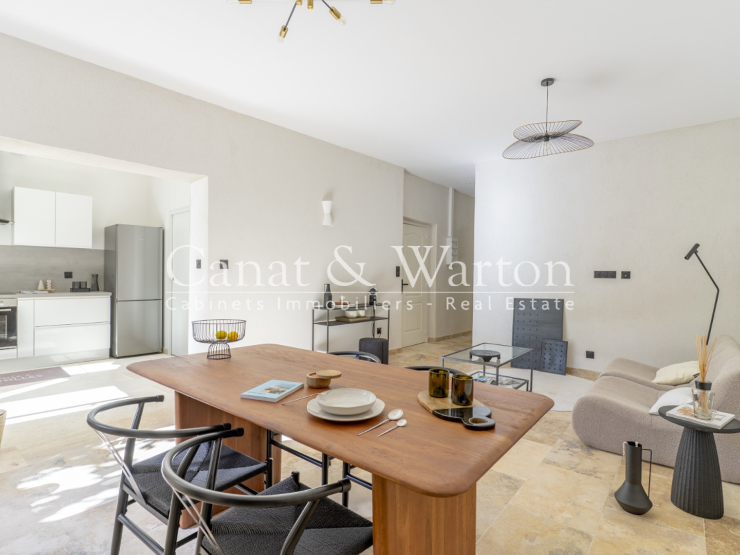 Appartement à vendre - 4 pièces - 93m2 - Hyères (83400)