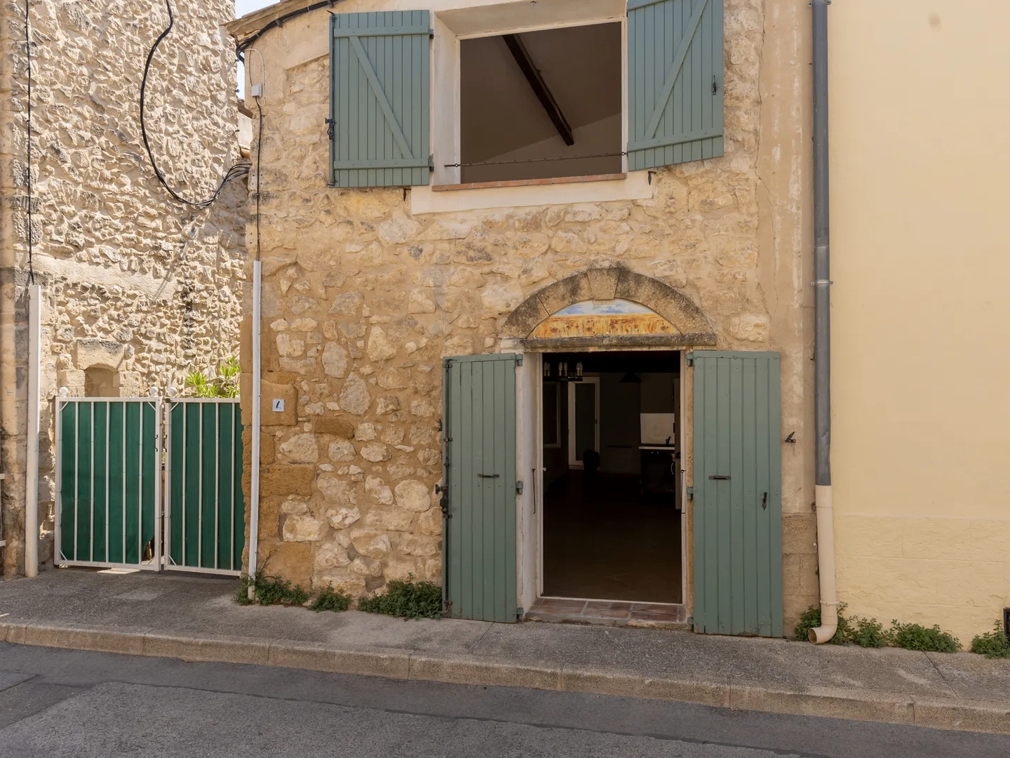 Maison 80 m² avec bureau et 2 chambres à La Roque-d'Anthéron