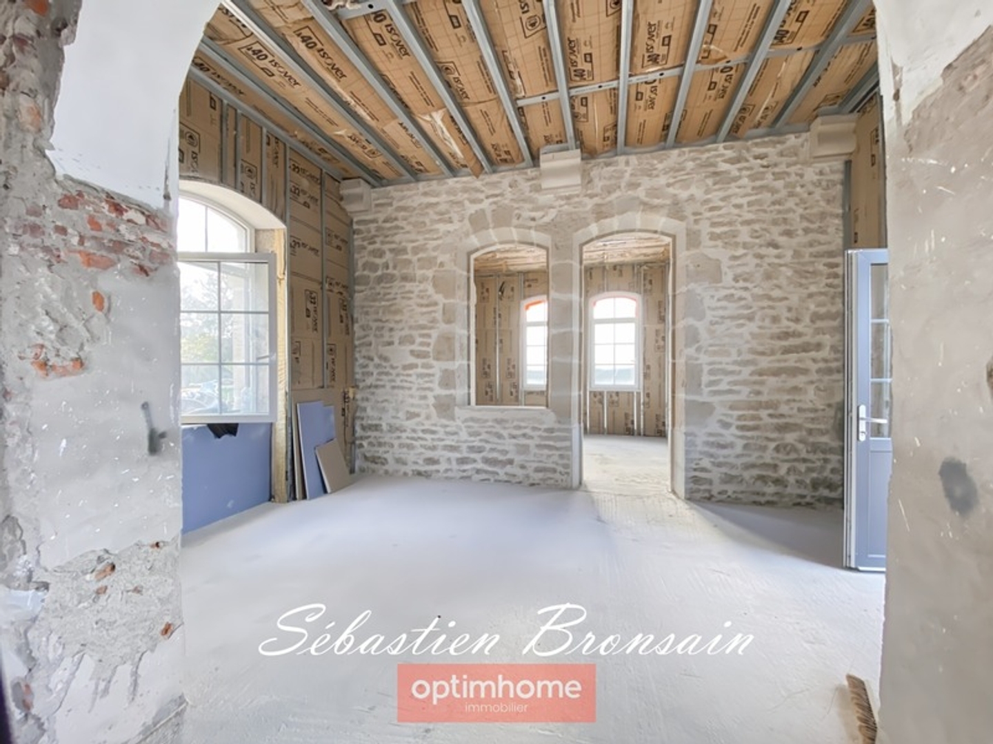 Appartement à vendre - 5 pièces - 215m2 - Dole (39100)