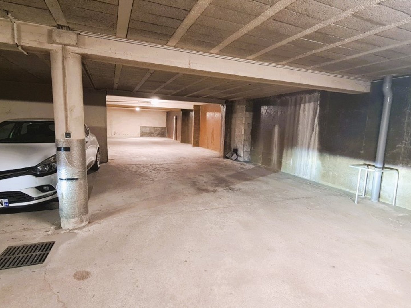 Parking / garage / box à vendre - 13m2 - Nantes (44000)