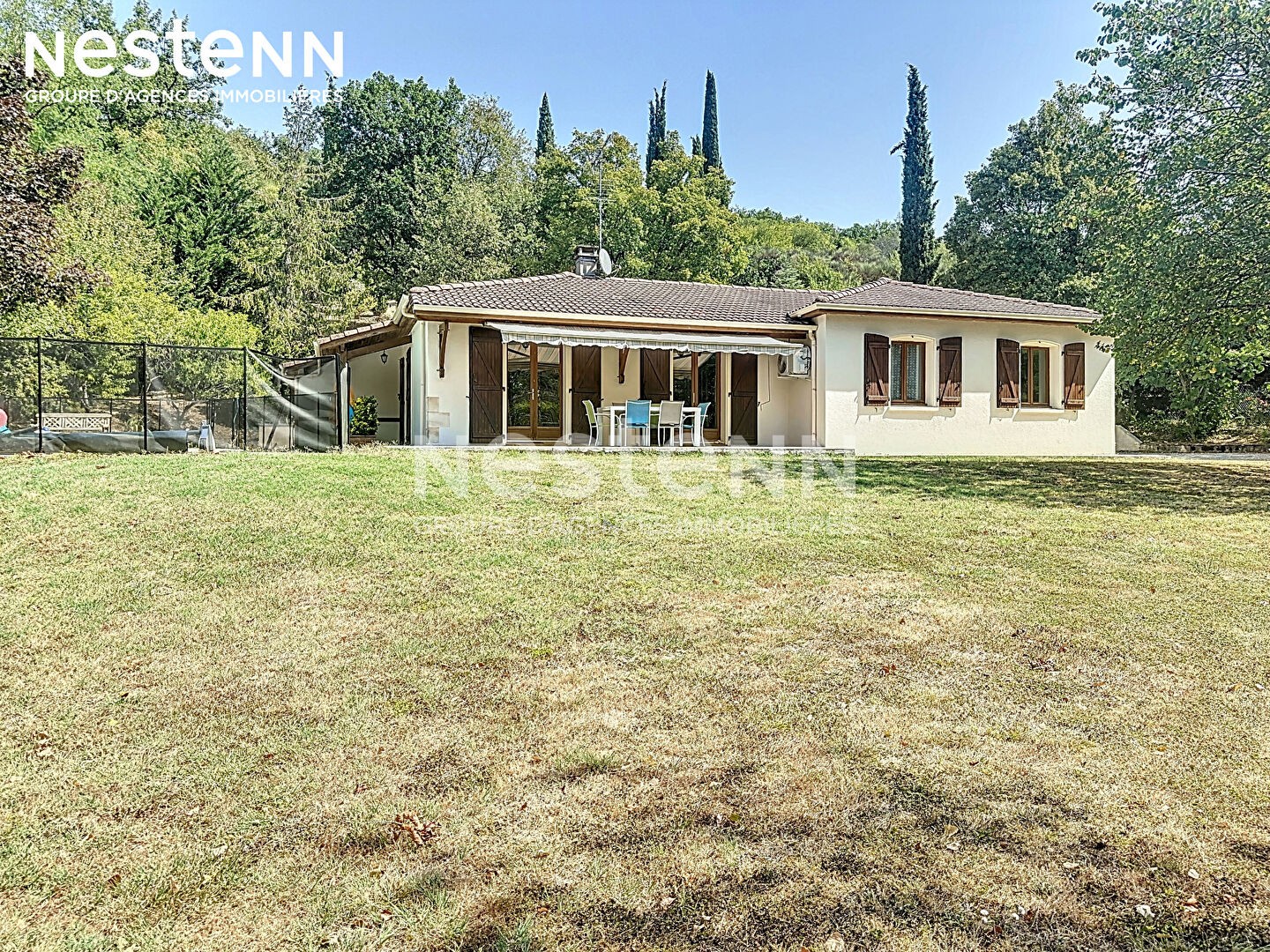 A vendre Maison a Montegut 5 pieces de 129 m2 avec studio, piscine et jardin cloture