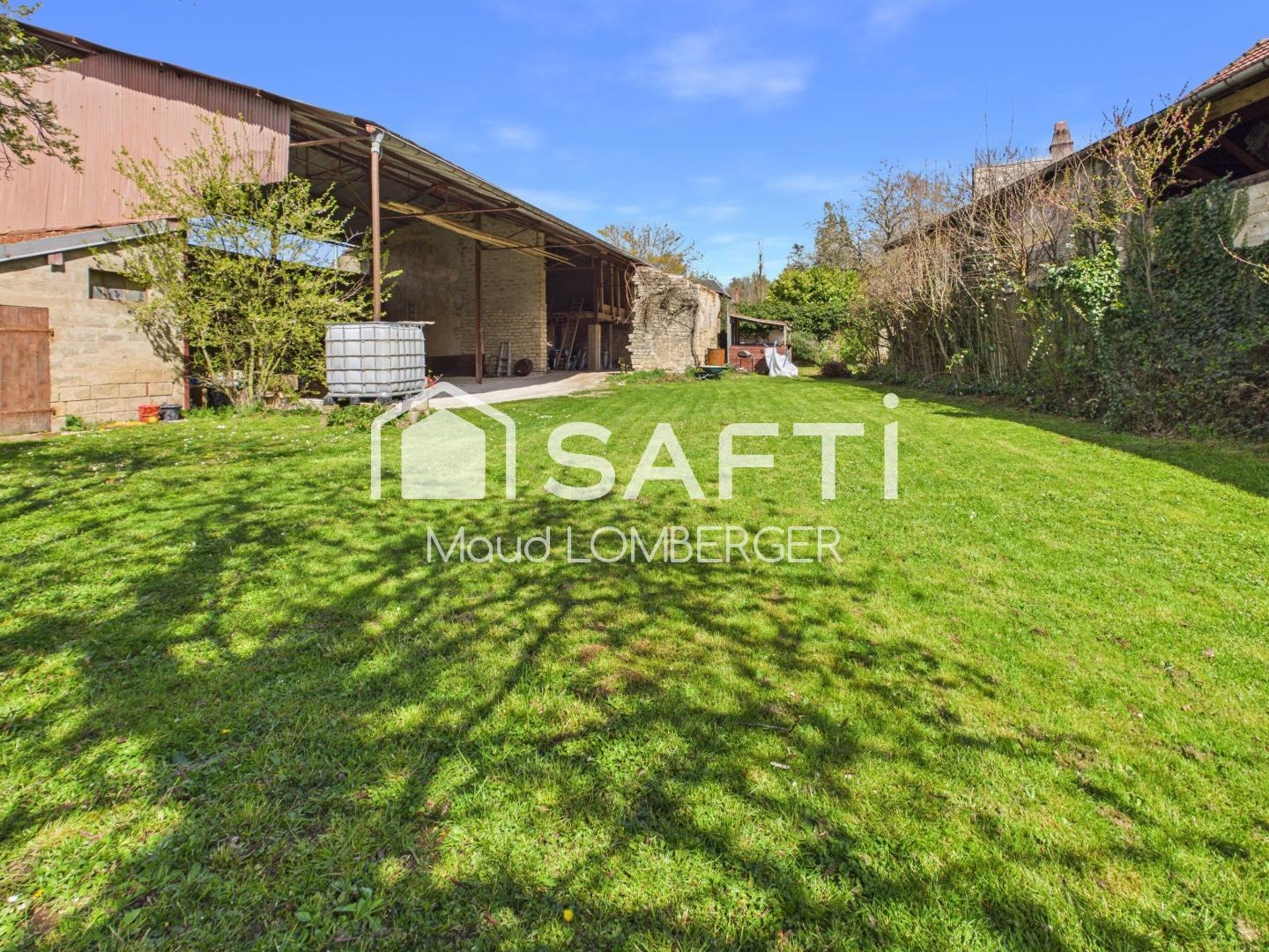 Maison à vendre - 6 pièces - 144m2 - Pesmes (70140)