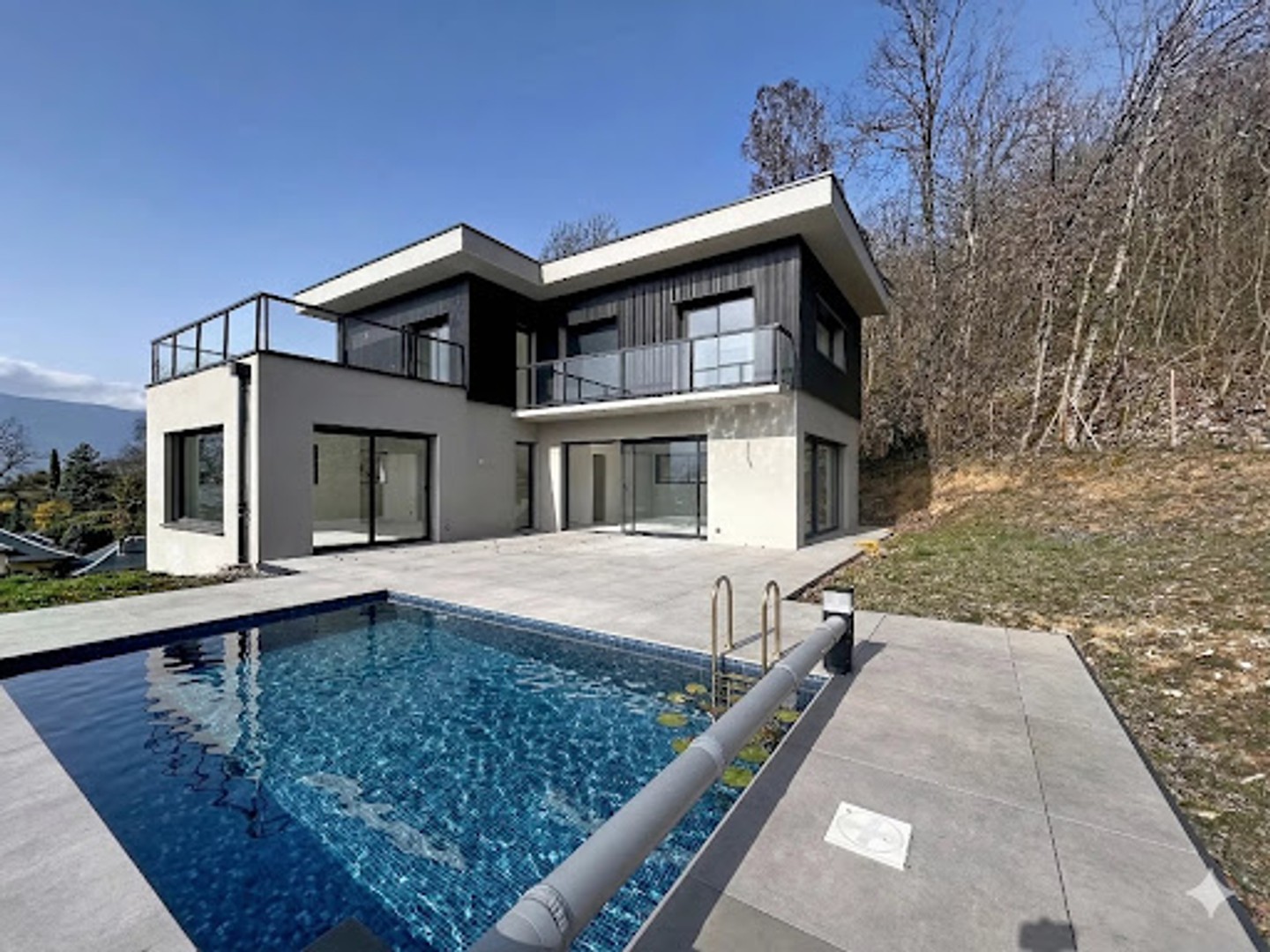 Maison 6 pièces 179 m²