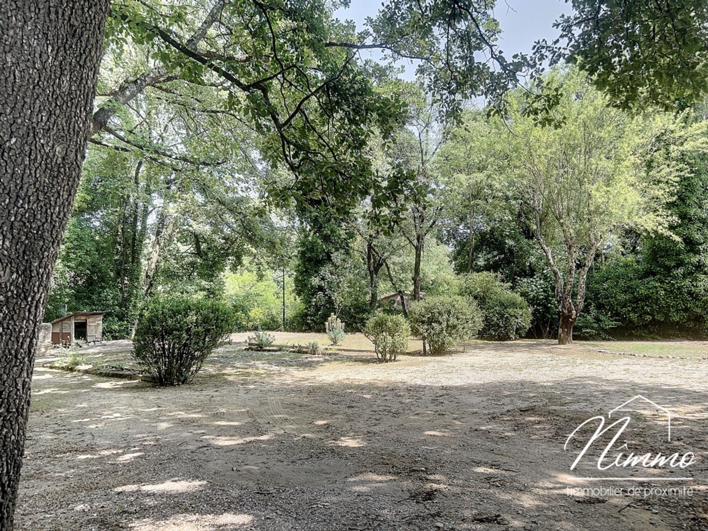 Terrain à vendre - 559m2 - Saint-Mamert-Du-Gard (30730)