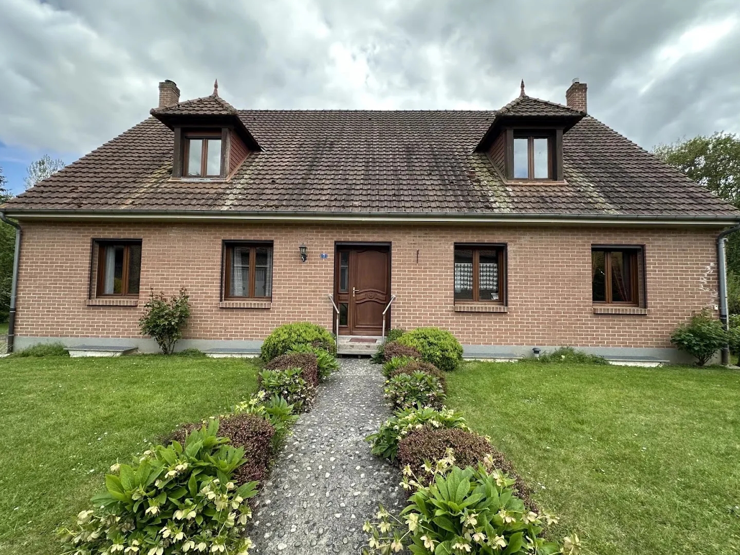 Maison 6 pièces 208 m²
