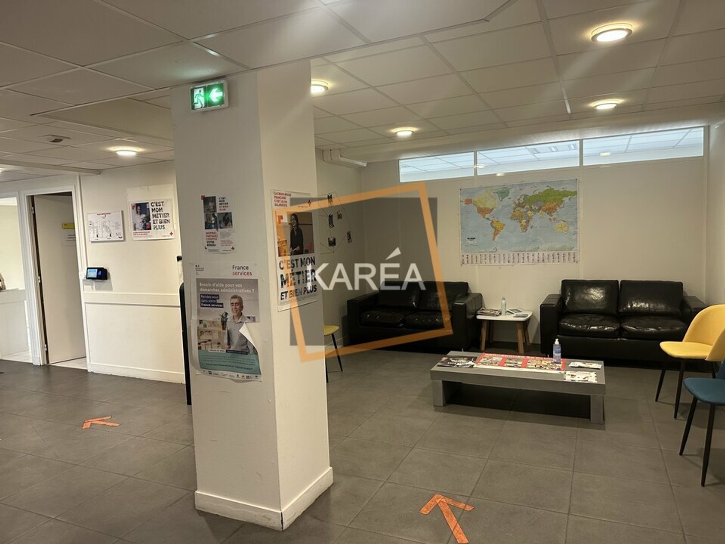 Local professionnel 355 m²