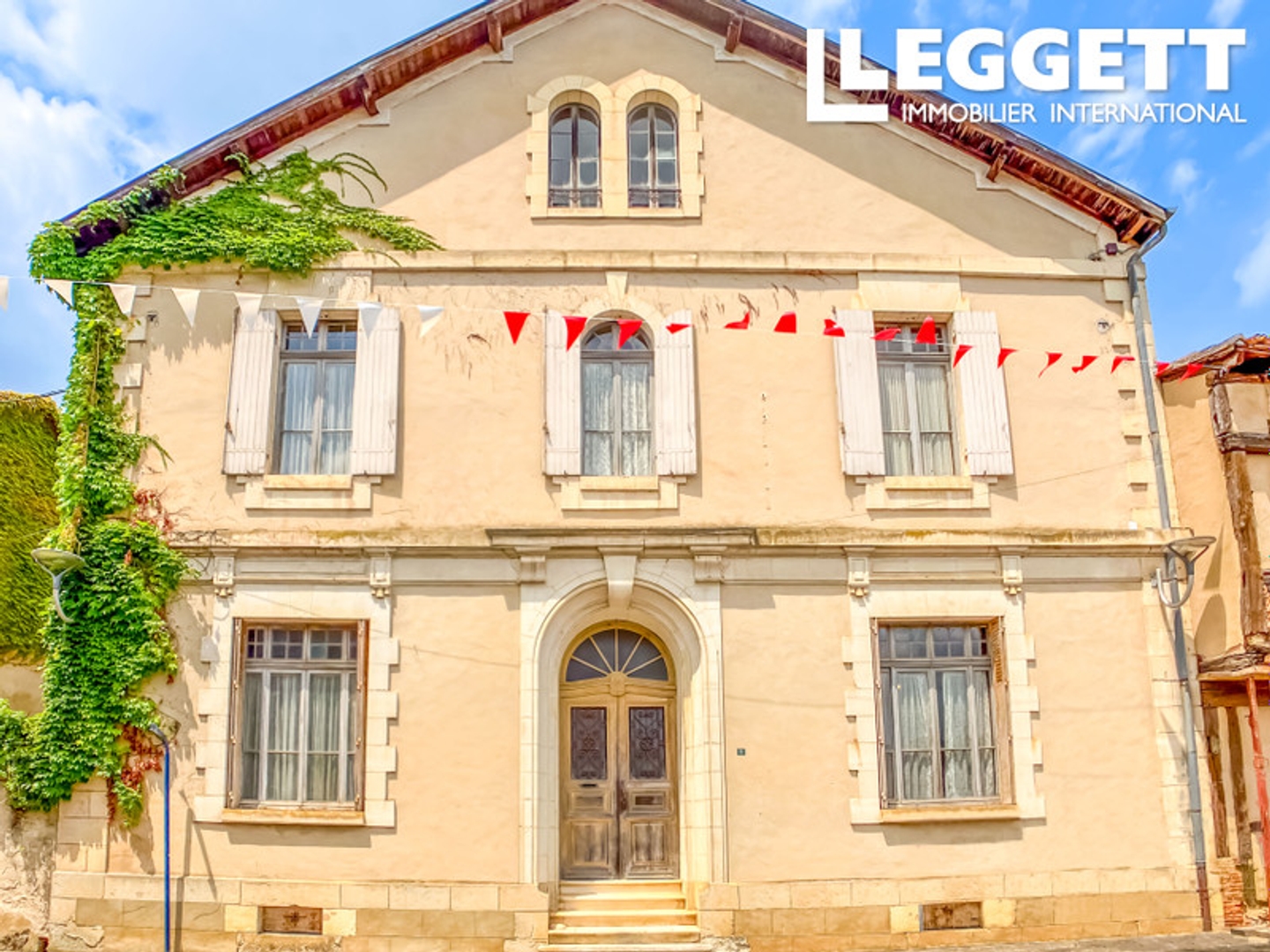 Grande Maison de Maître du XIXe Siècle avec Jardin Clos ? Bien Rare sur le Marché.