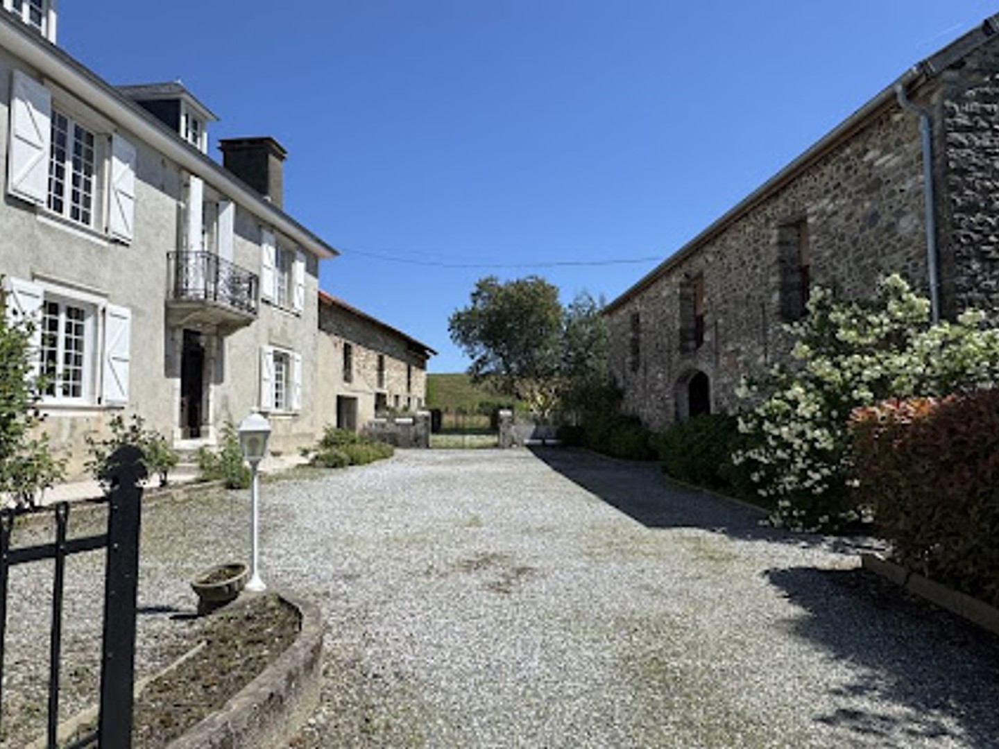 Propriété 10 pièces 281 m²