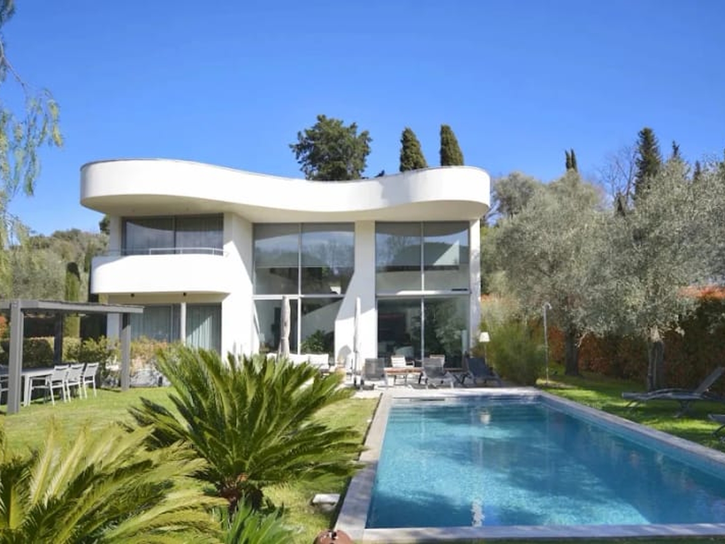 Maison à vendre - 6 pièces - 235m2 - Valbonne (06560)