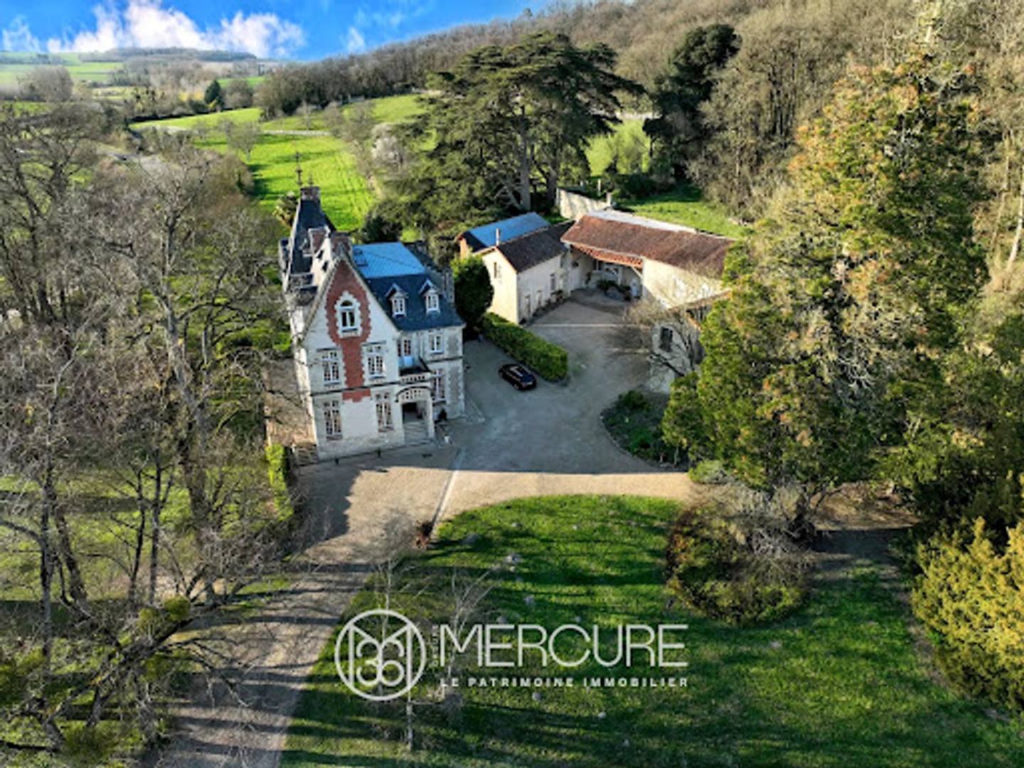 Château 17 pièces 490 m²