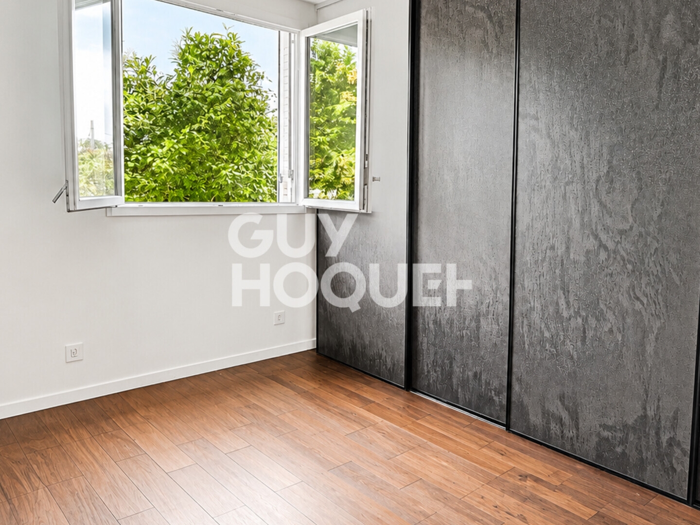 Appartement à vendre - 2 pièces - 56m2 - Aubervilliers (93300)