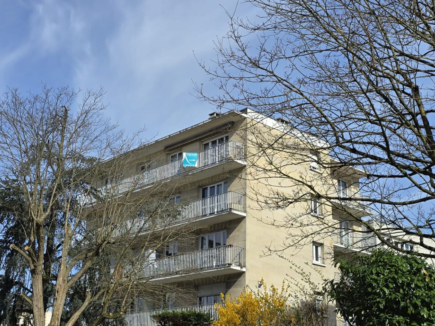 Résidence recherchée - Bel appartement 3 pièces à 100m du métro 14