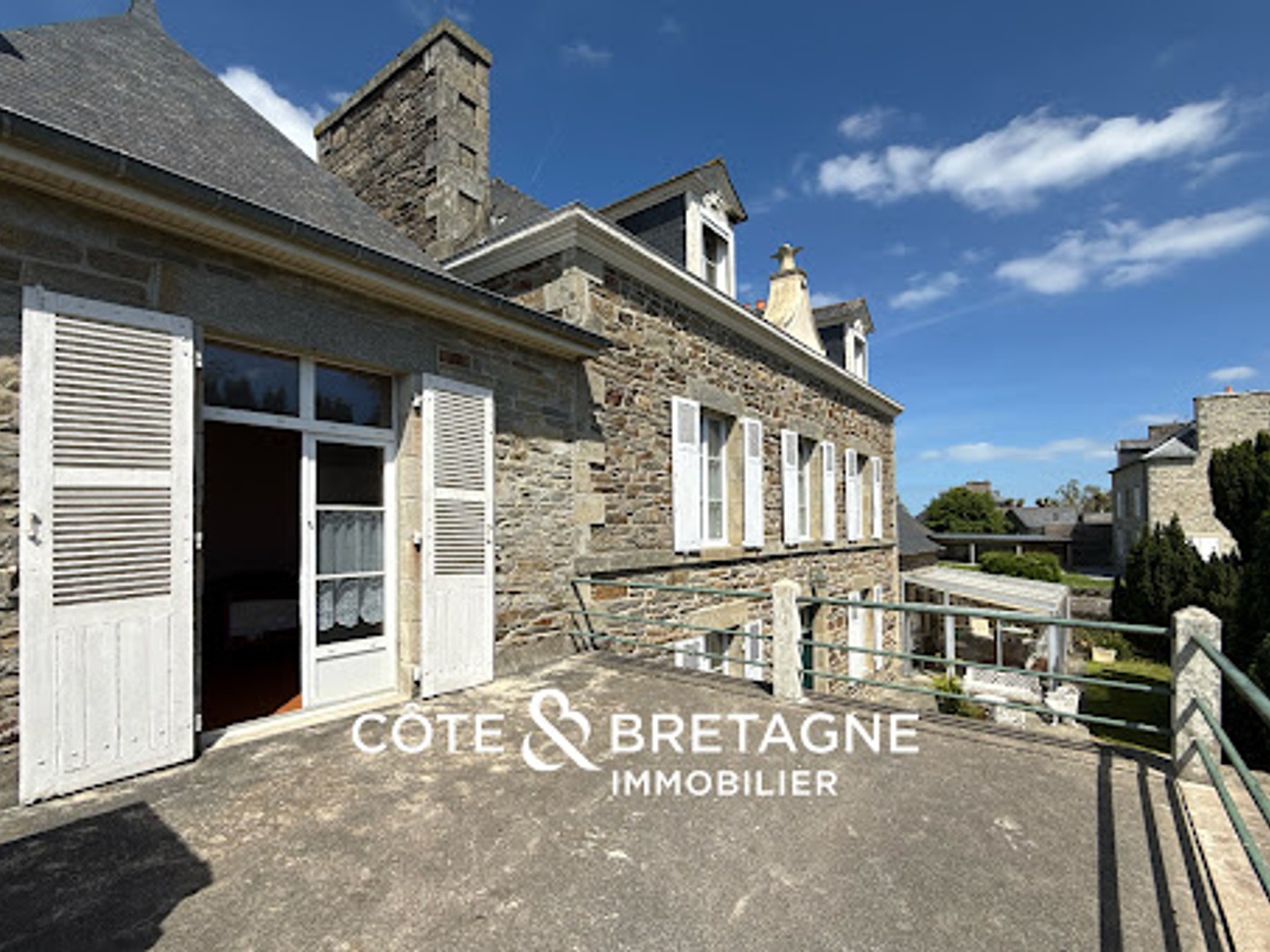 Maison à vendre - 14 pièces - 220m2 - Matignon (22550)