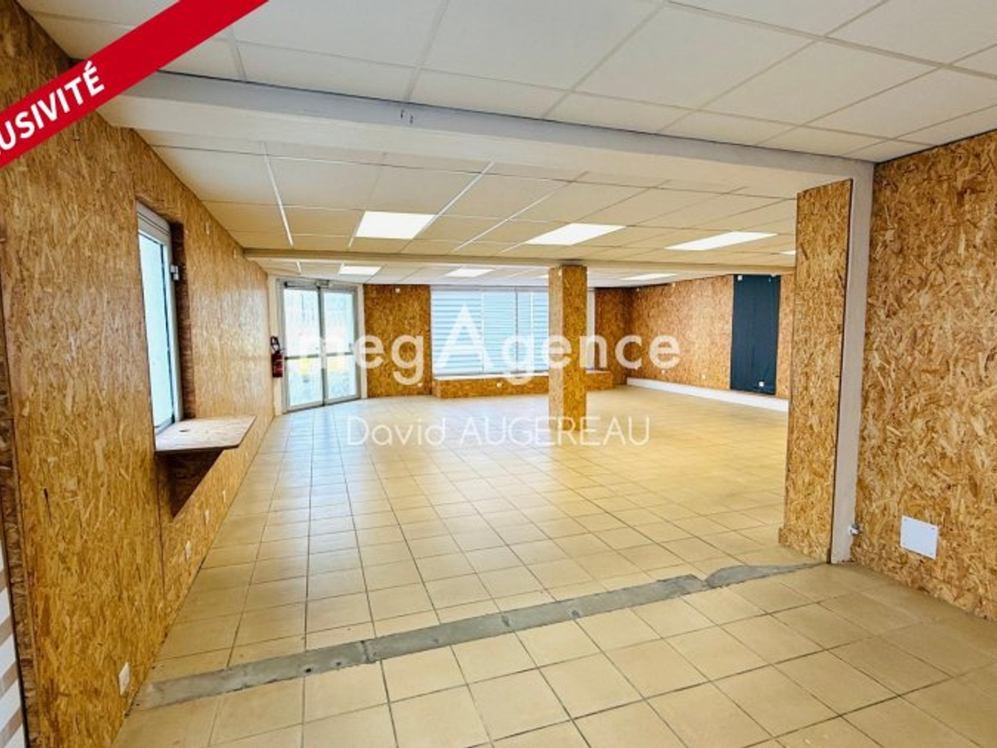 Magasin à vendre - 4 pièces - 196m2 - L'île-D'yeu (85350)