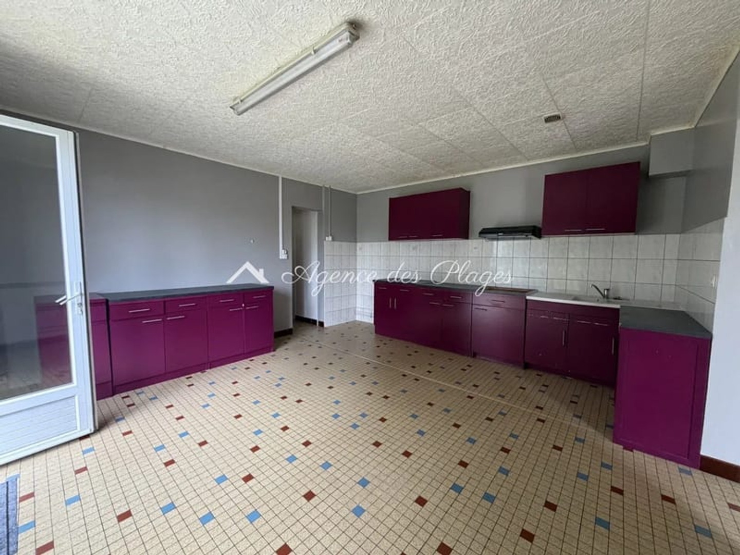 Immeuble à vendre - 5 pièces - 90m2 - Meschers-Sur-Gironde (17132)