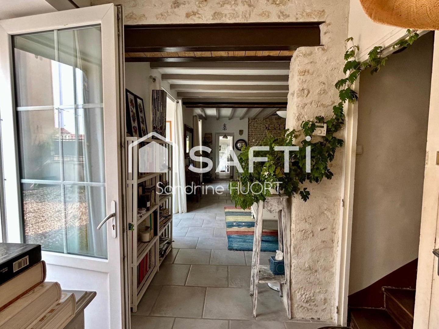 Maison à vendre - 4 pièces - 115m2 - Coulonges-Sur-L'a... (79160)