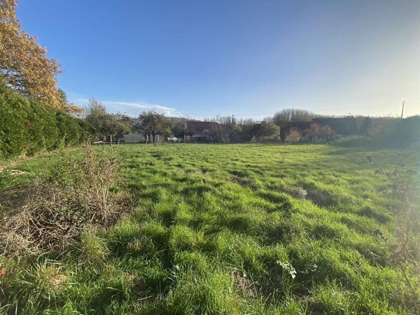 Terrain à vendre - Vexin-Sur-Epte (27630)