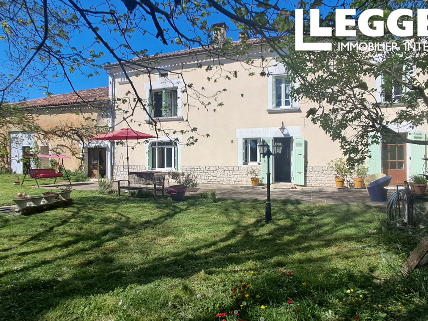 Maison 9 pièces 215 m²