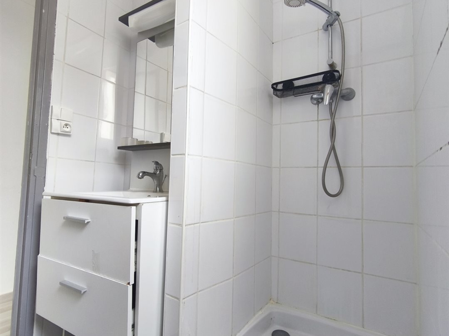 Appartement à vendre - 4 pièces - 60m2 - Villeneuve-Lès-Bé... (34500)