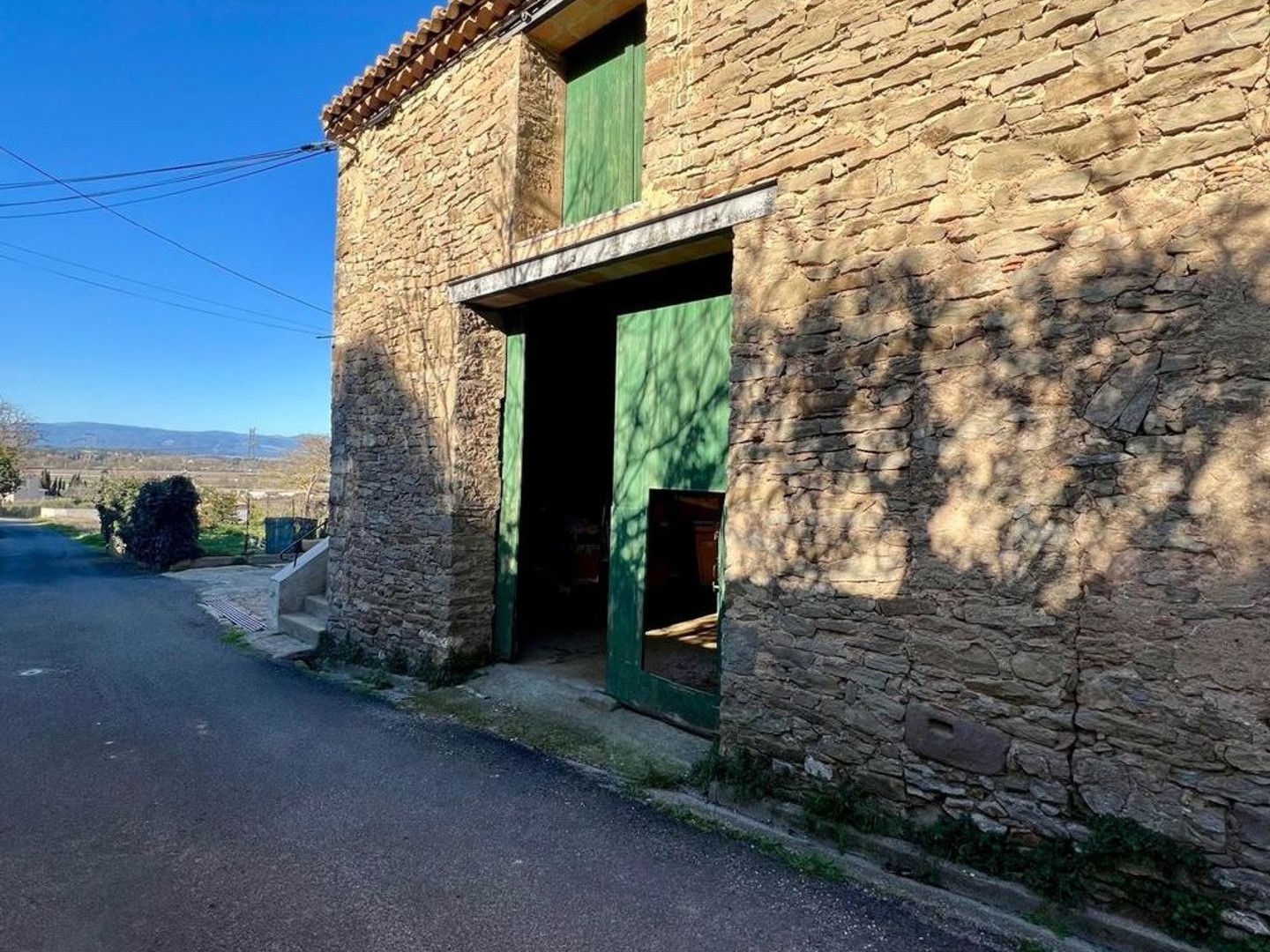 Remise de 160 m² avec un fort potentiel à Castelnau d'Aude
