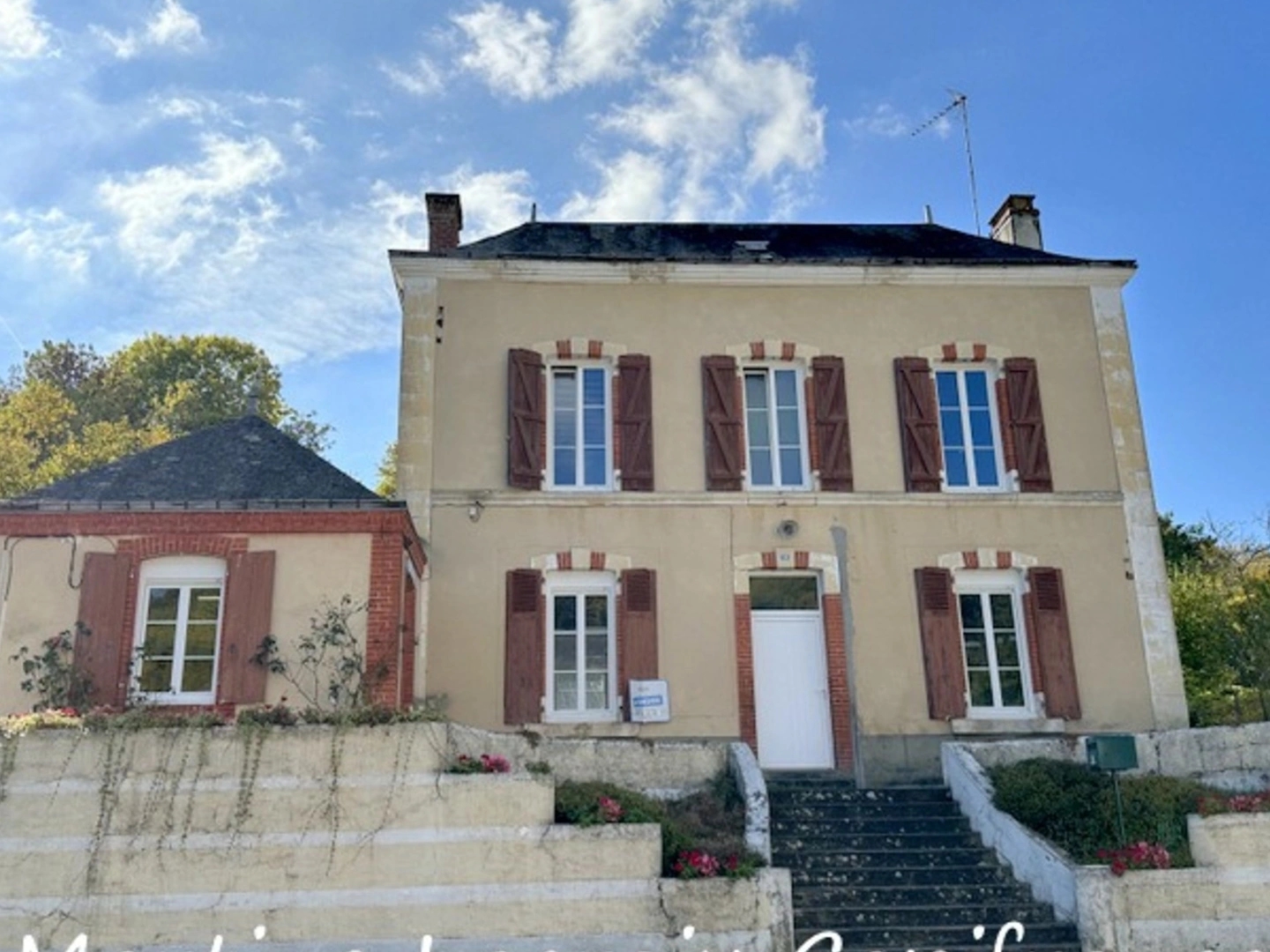 Maison à vendre - 7 pièces - 170m2 - Boëssé-Le-Sec (72400)