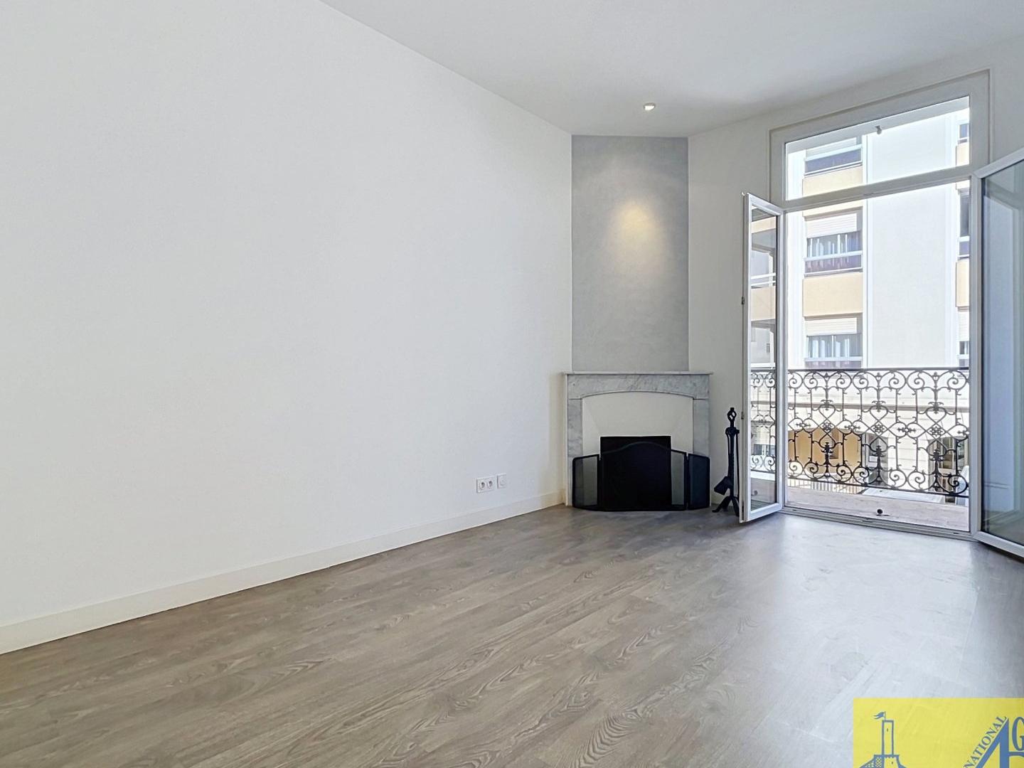 Appartement à vendre - 4 pièces - 81m2 - Antibes (06600)