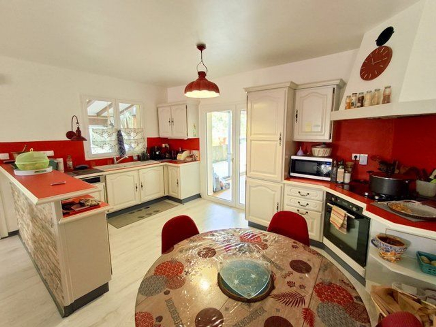 Maison à vendre - 7 pièces - 135m2 - Saint-Paul-Le-Jeune (07460)