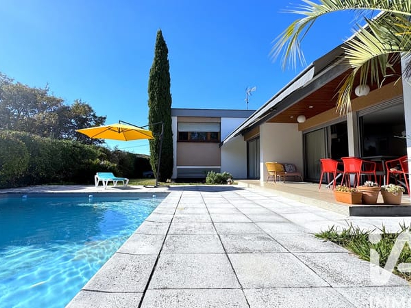 Maison à vendre - 7 pièces - 199m2 - Gradignan (33170)