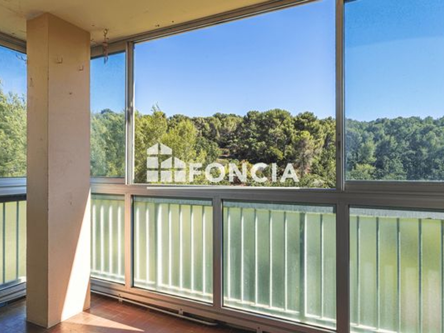 Appartement à vendre - 4 pièces - 74m2 - La Valette-Du-Var (83160)