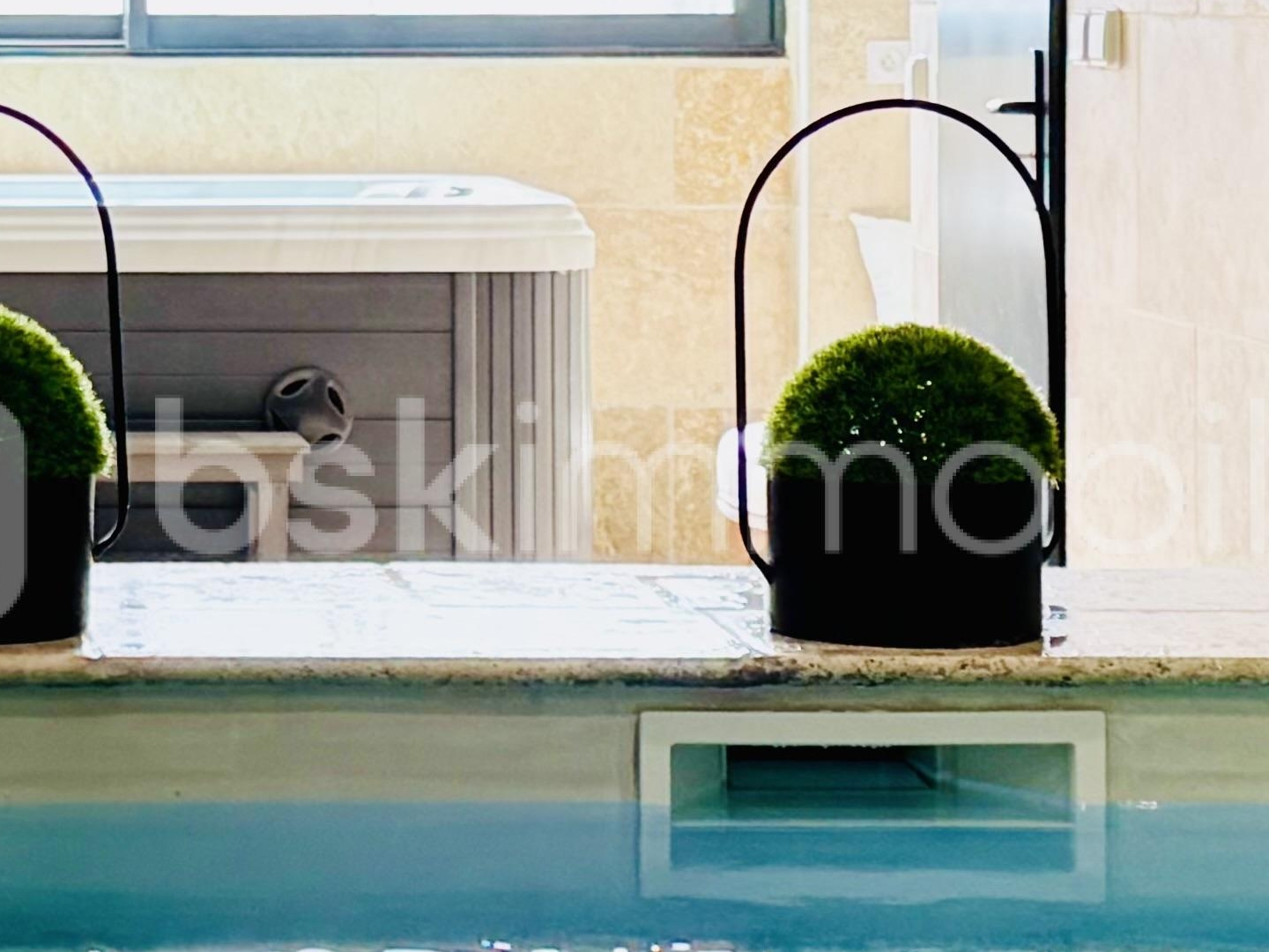 Maison à vendre - 8 pièces - 241m2 - Le Barcarès (66420)
