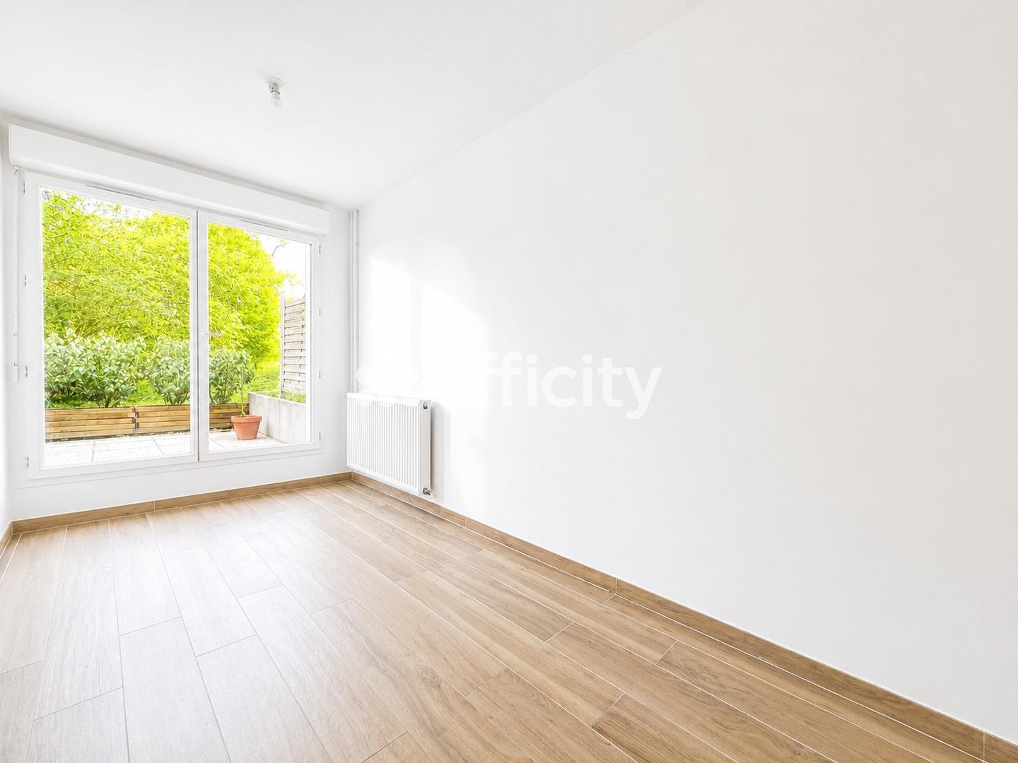 Appartement à vendre - 2 pièces - 40m2 - Chennevières-Sur-... (94430)