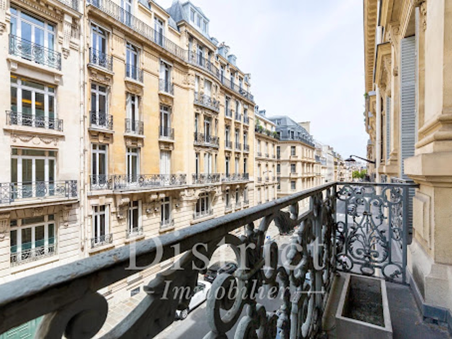 Appartement à vendre - 5 pièces - 242m2 - Paris 8e (75008)