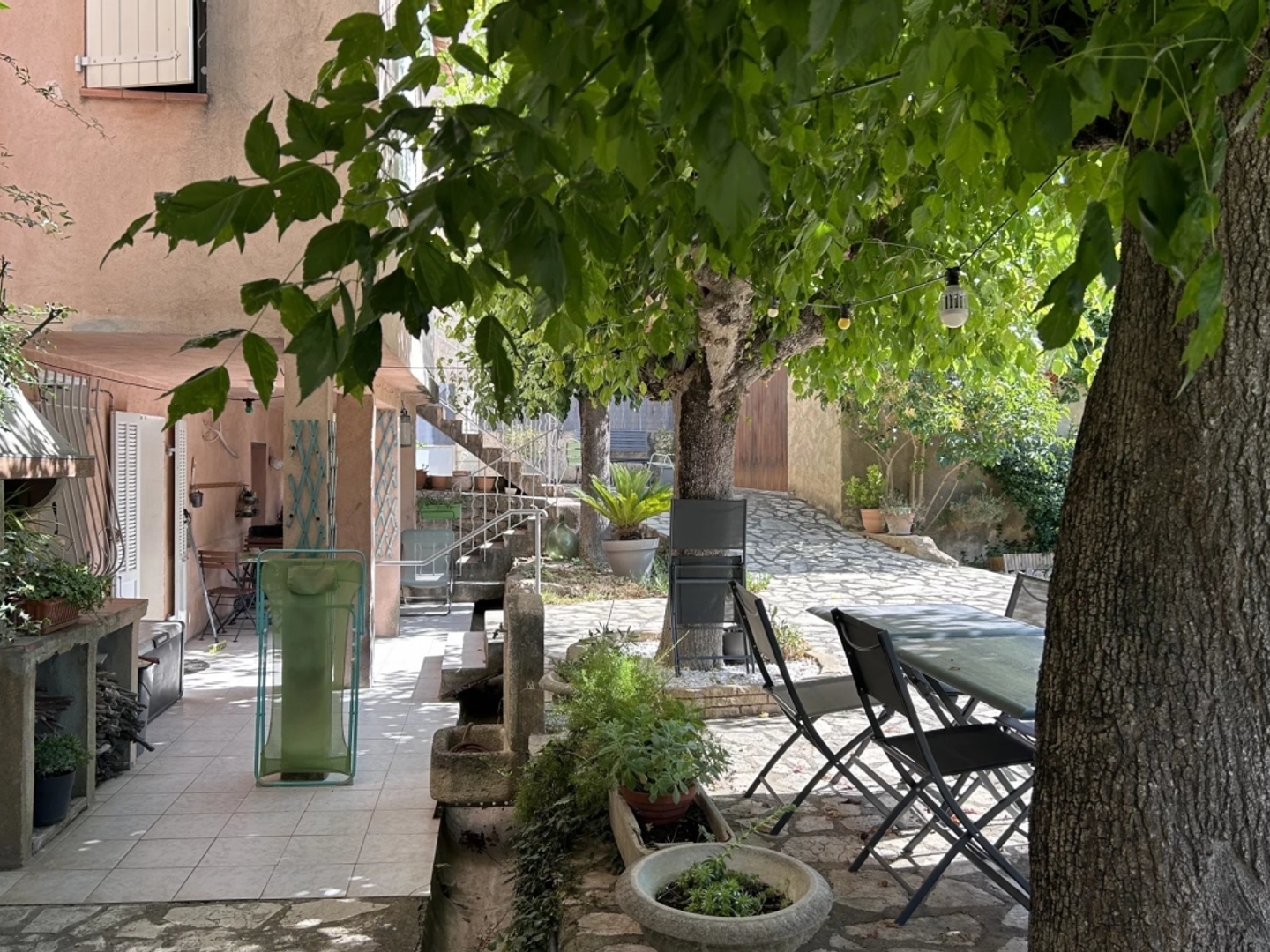 Maison à vendre - 5 pièces - 215m2 - Montfort-Sur-Argens (83570)