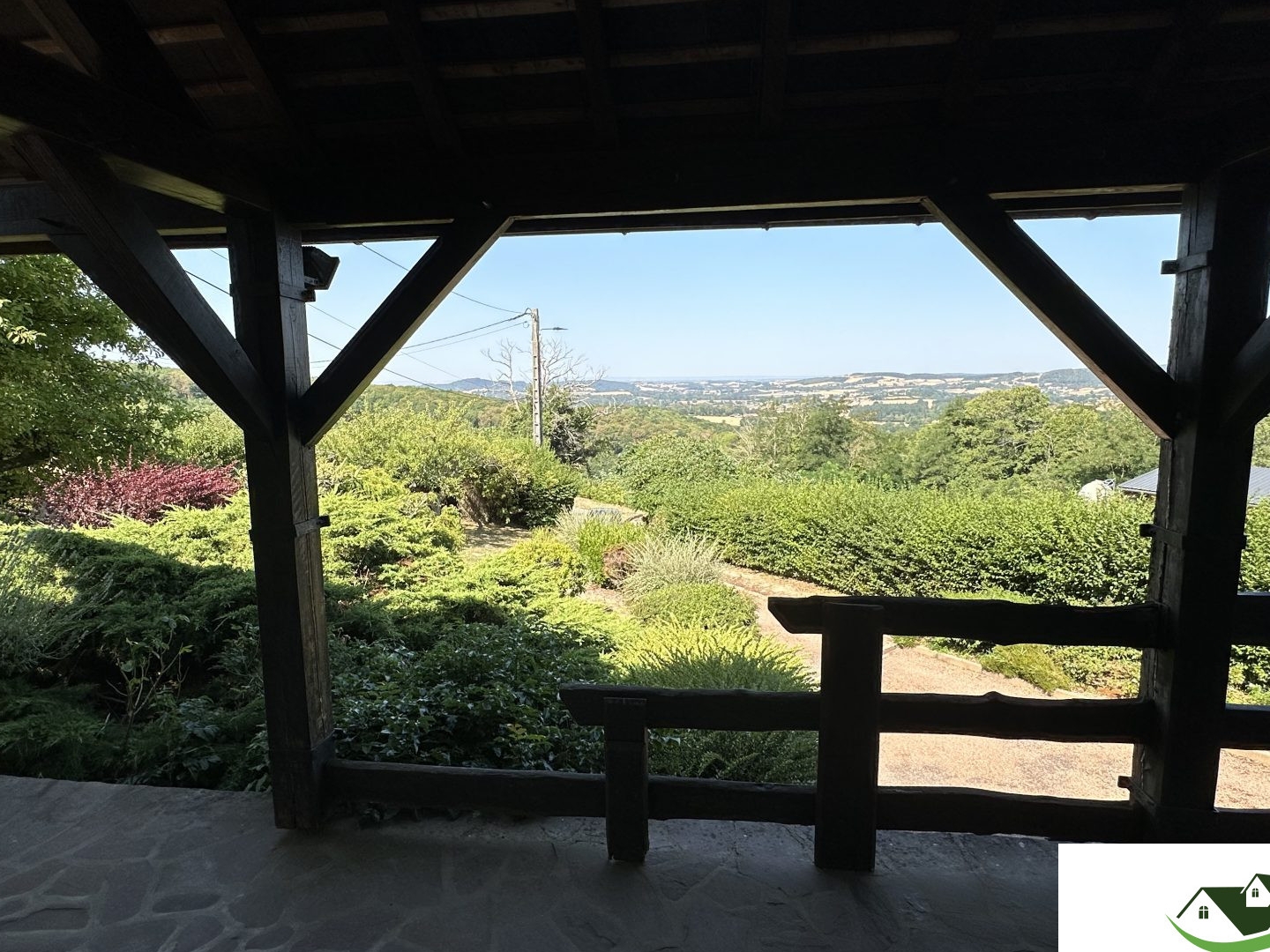 Maison à vendre - 4 pièces - 84m2 - Château-Chinon (58120)