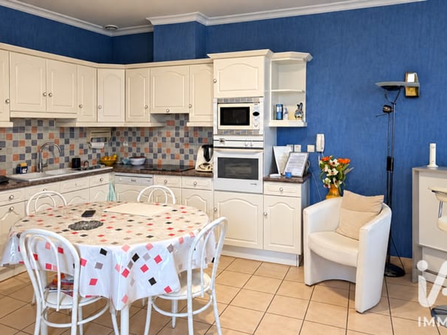 Maison à vendre - 8 pièces - 166m2 - Lacrost (71700)