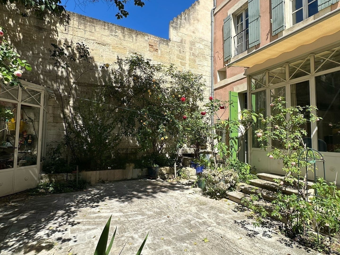 Appartement à vendre - 4 pièces - 150m2 - Avignon (84000)