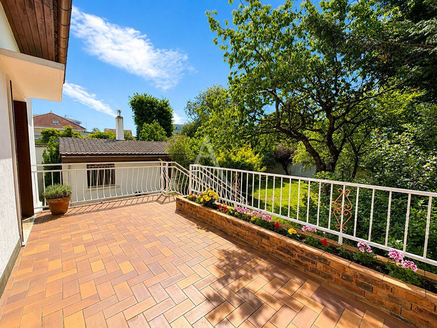 Maison à vendre - 6 pièces - 137m2 - Neuilly-Plaisance (93360)