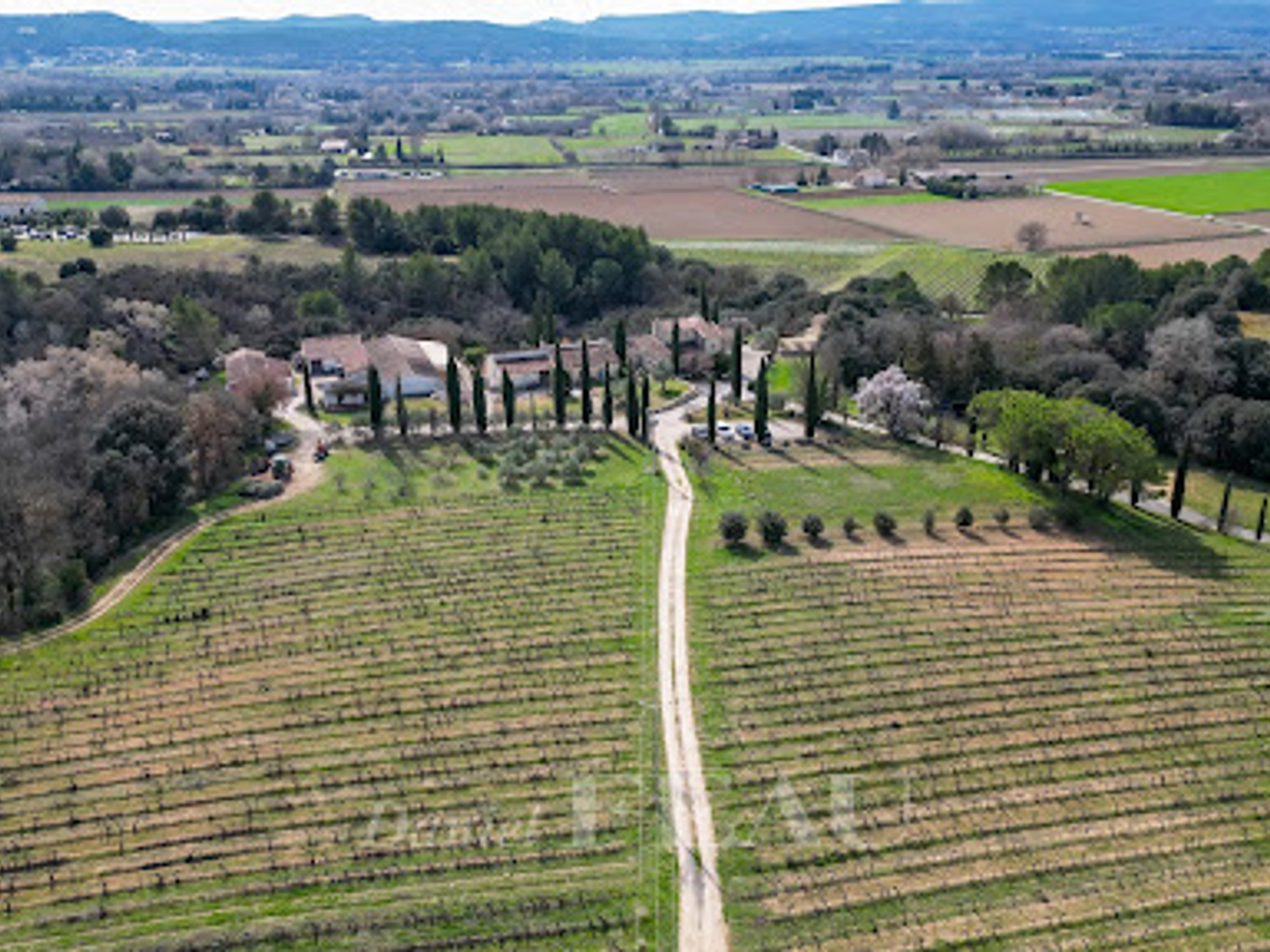 Terrain à vendre - 377398m2 - Pertuis (84120)