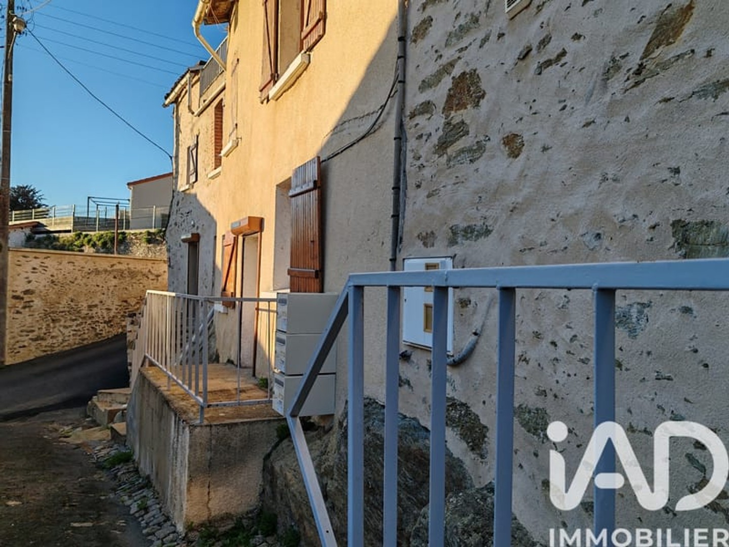 Maison avec appartements 180 m²